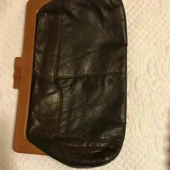 1970s vintage brown leather patchwork clutch.  Made in Hong Kong. - Picture 3 of 11